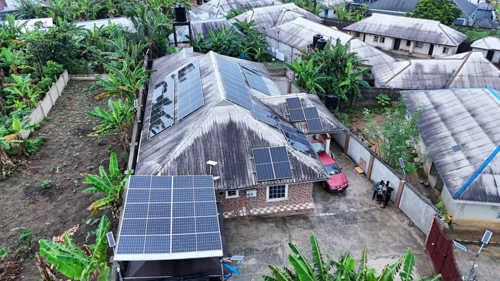 31.5kWp standalone off-grid solar at private residential facility — view 3